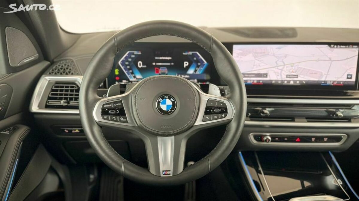 Fotografie vozu - klik pro zvětšení