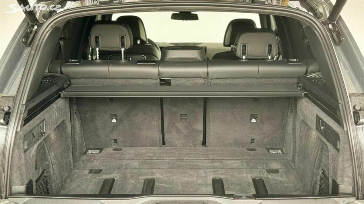 Fotografie vozu - klik pro zvětšení