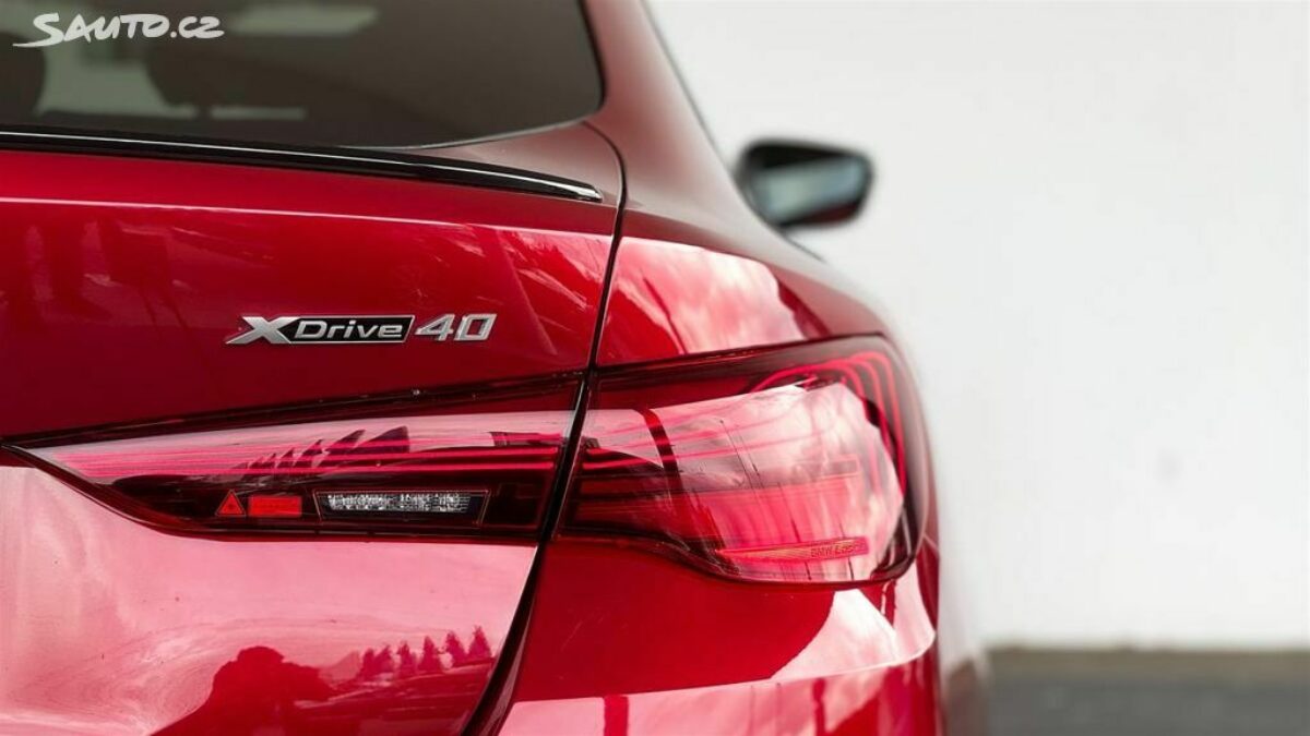 Fotografie vozu - klik pro zvětšení