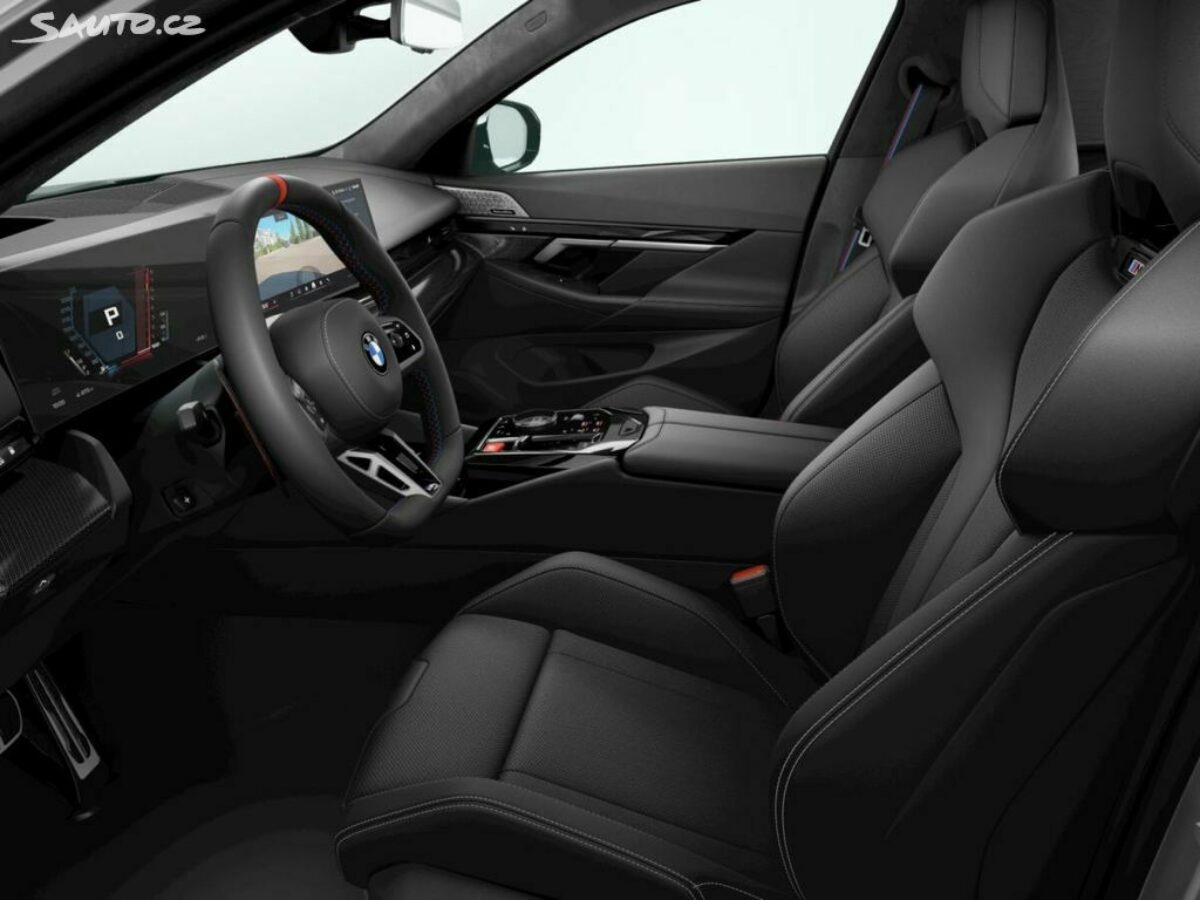 Fotografie vozu - klik pro zvětšení