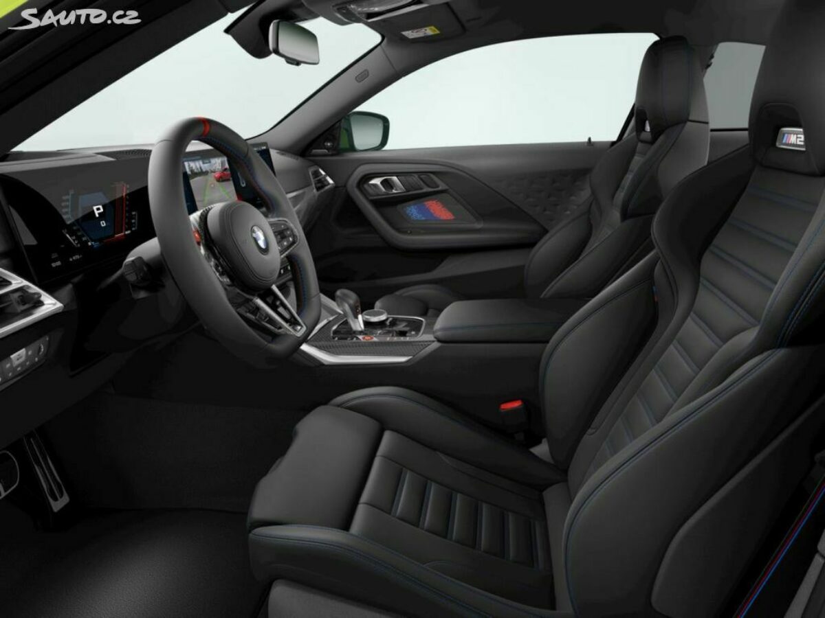 Fotografie vozu - klik pro zvětšení