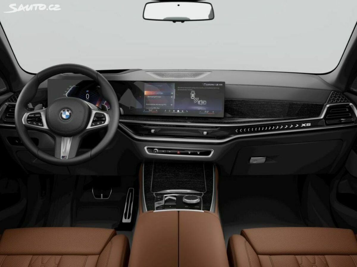 Fotografie vozu - klik pro zvětšení