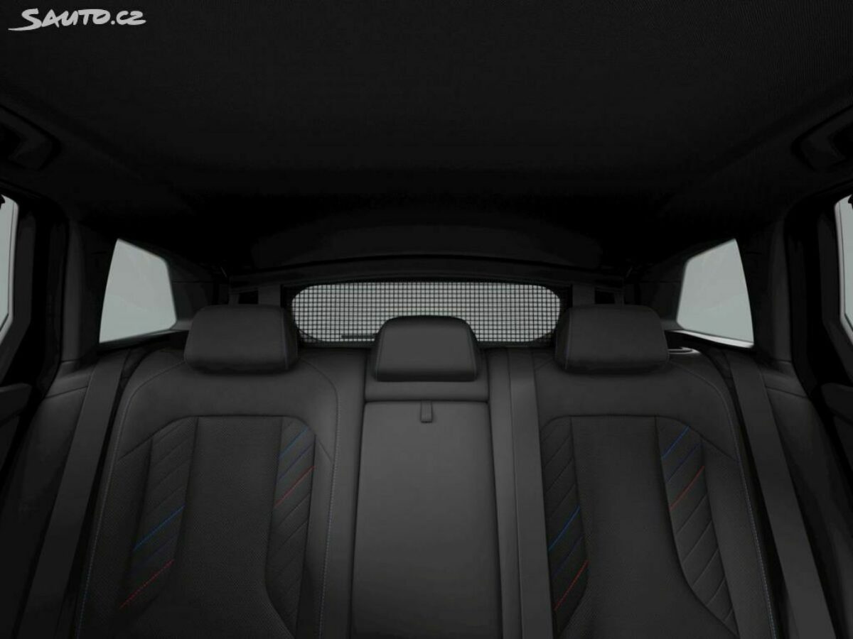 Fotografie vozu - klik pro zvětšení