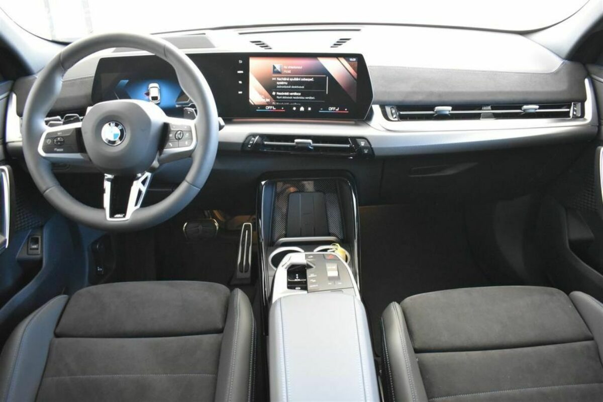 Fotografie vozu - klik pro zvětšení