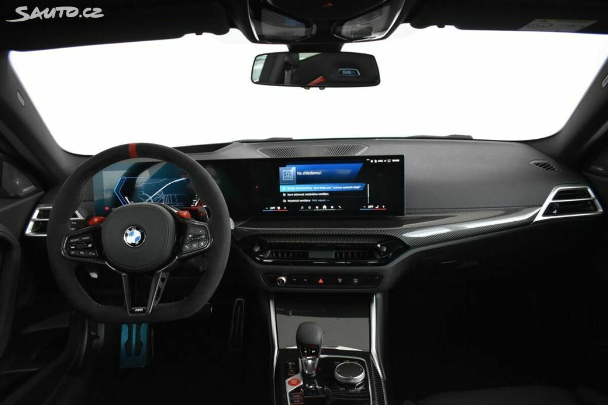 Fotografie vozu - klik pro zvětšení