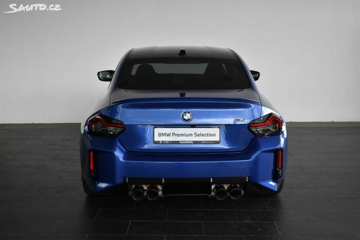 Fotografie vozu - klik pro zvětšení