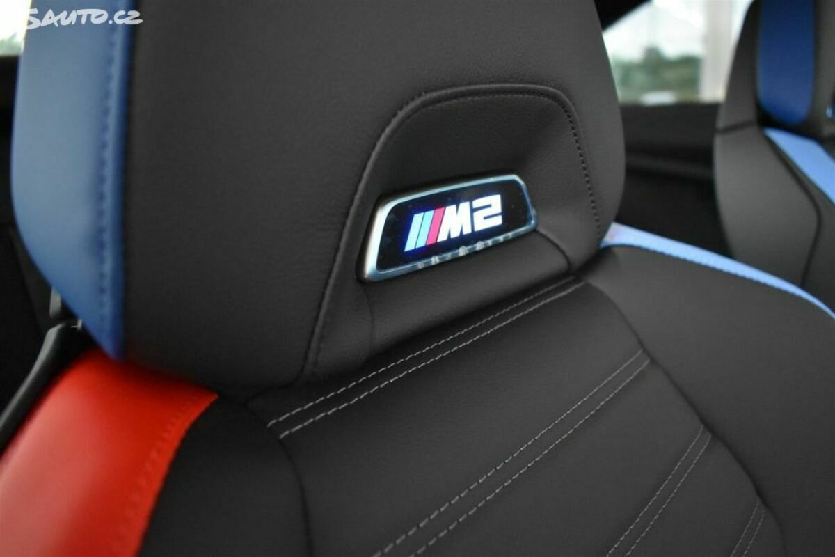 Fotografie vozu - klik pro zvětšení