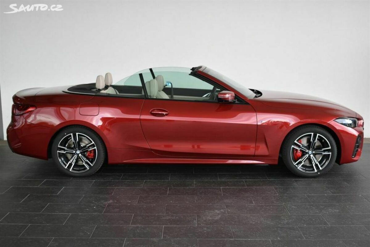 Fotografie vozu - klik pro zvětšení