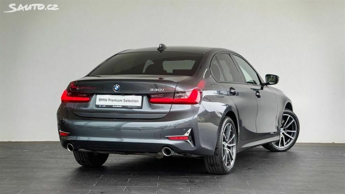 Fotografie vozu - klik pro zvětšení