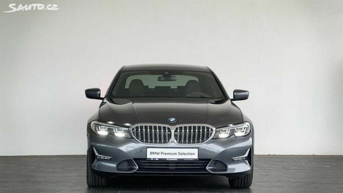 Fotografie vozu - klik pro zvětšení