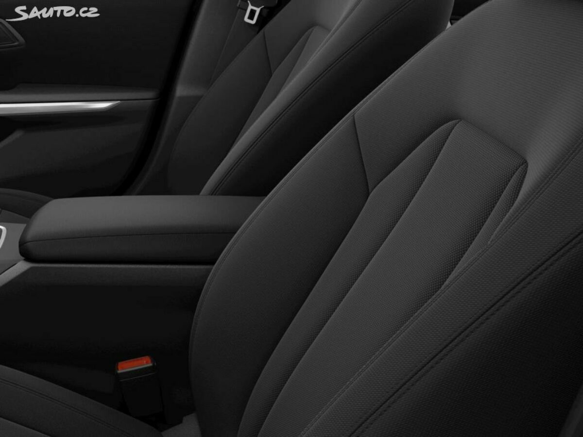 Fotografie vozu - klik pro zvětšení