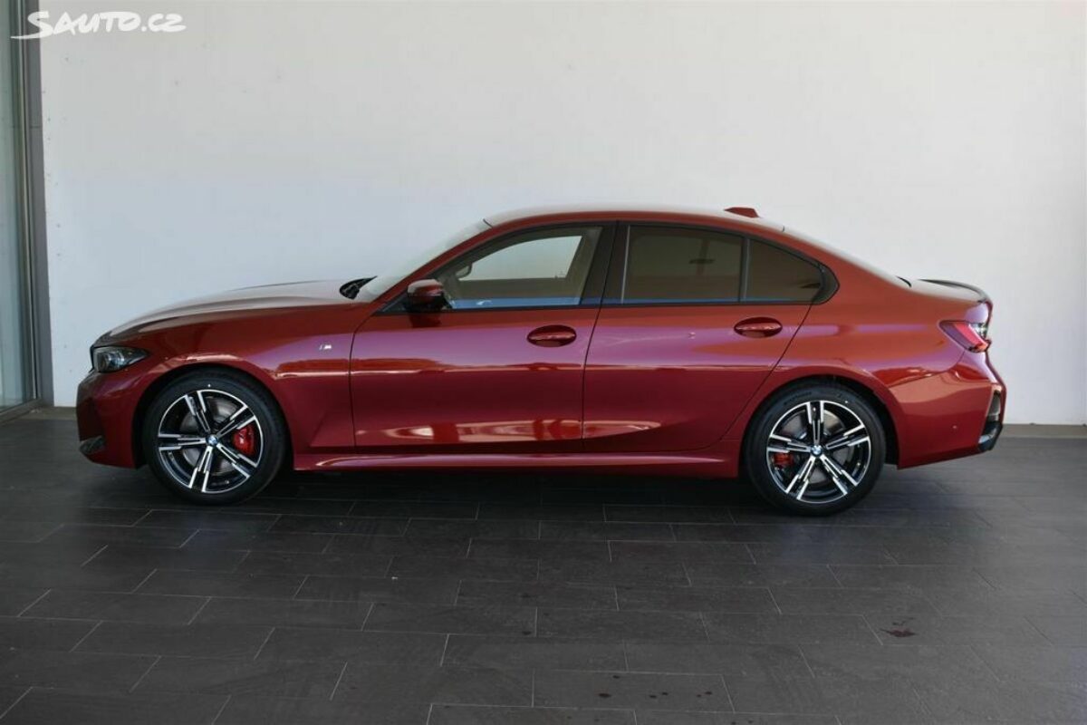 Fotografie vozu - klik pro zvětšení