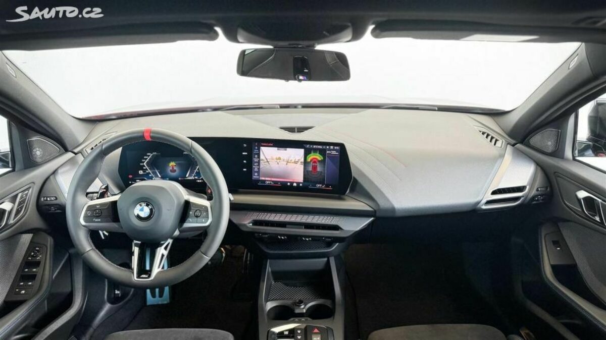 Fotografie vozu - klik pro zvětšení