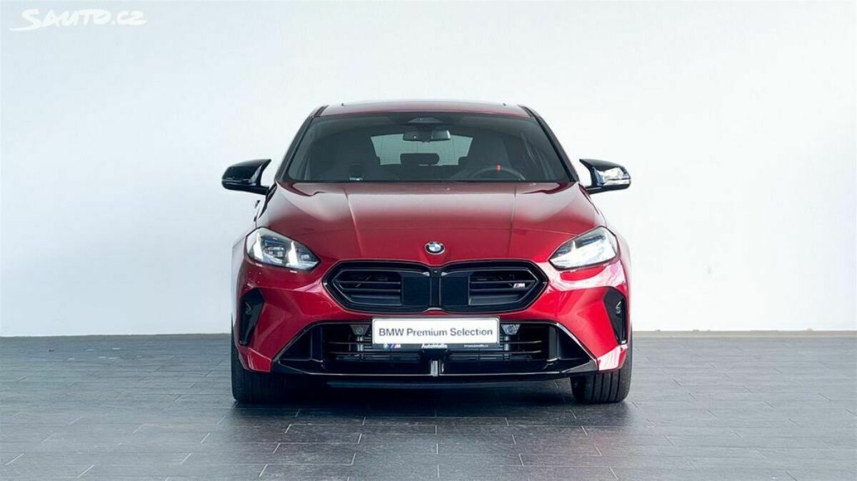 Fotografie vozu - klik pro zvětšení