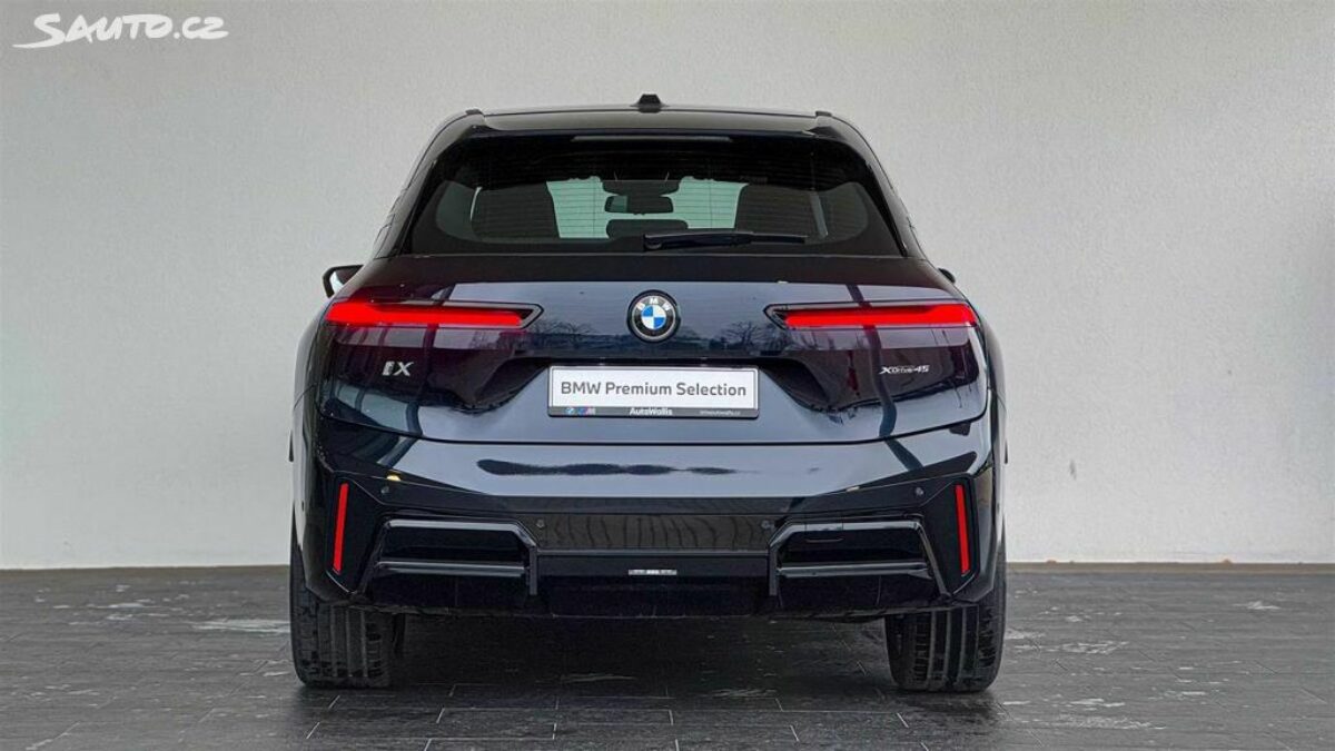 Fotografie vozu - klik pro zvětšení