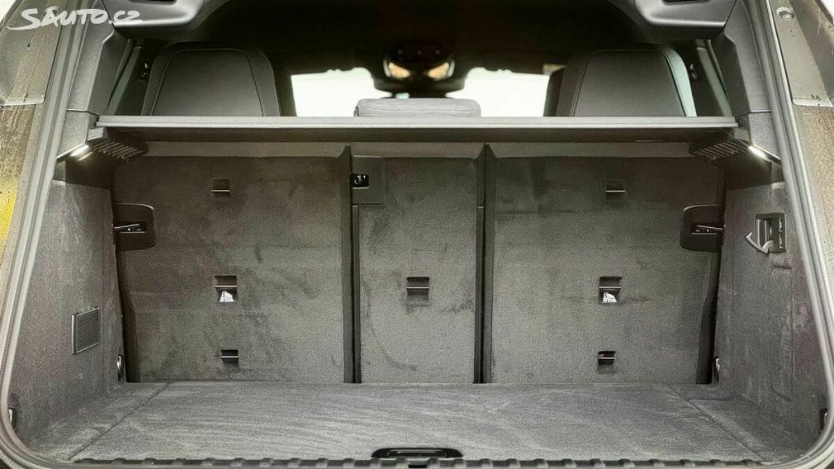 Fotografie vozu - klik pro zvětšení