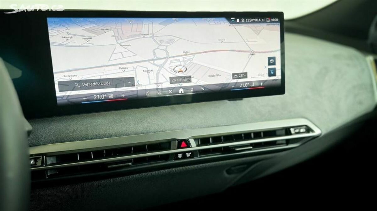 Fotografie vozu - klik pro zvětšení