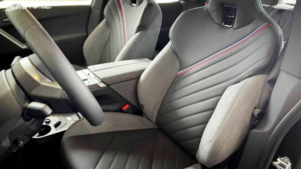 Fotografie vozu - klik pro zvětšení