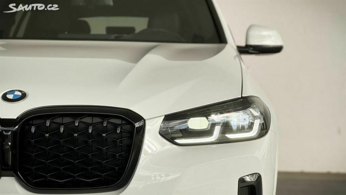 Fotografie vozu - klik pro zvětšení