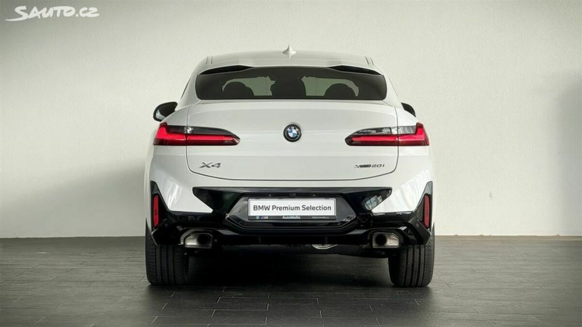 Fotografie vozu - klik pro zvětšení