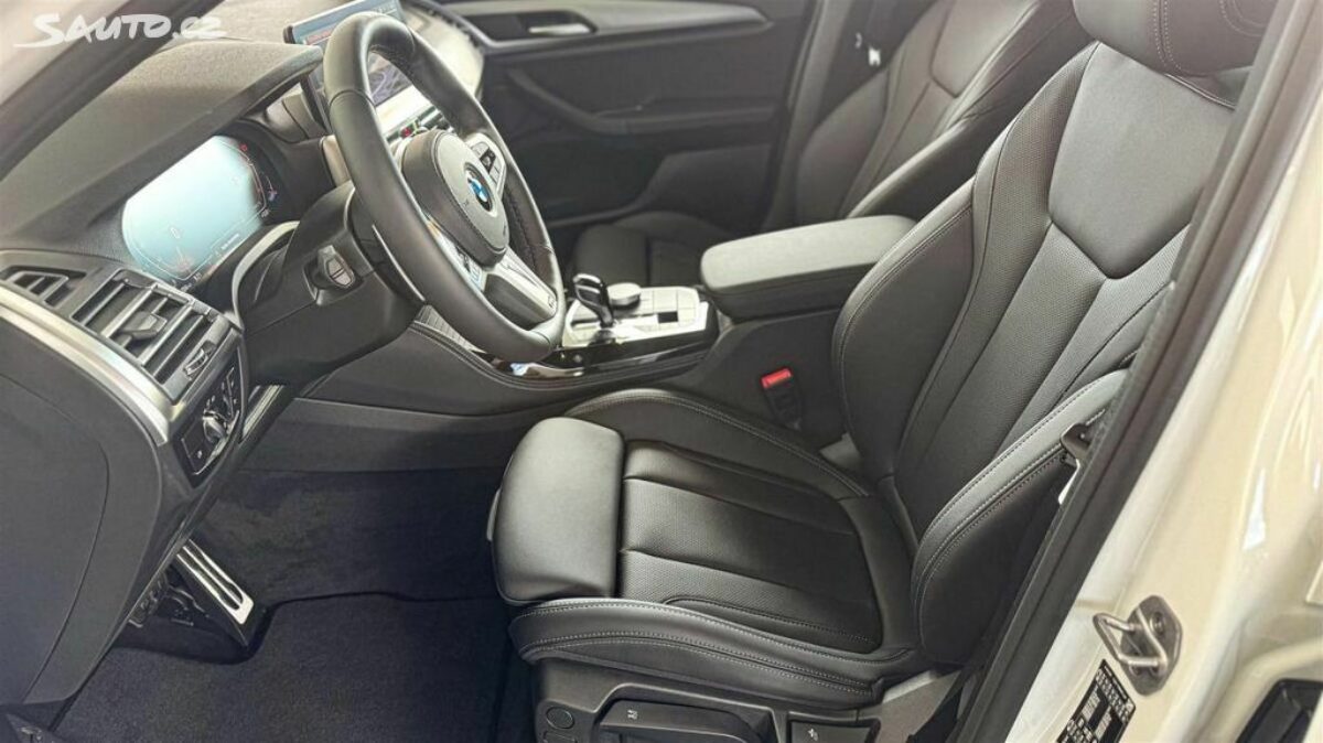 Fotografie vozu - klik pro zvětšení