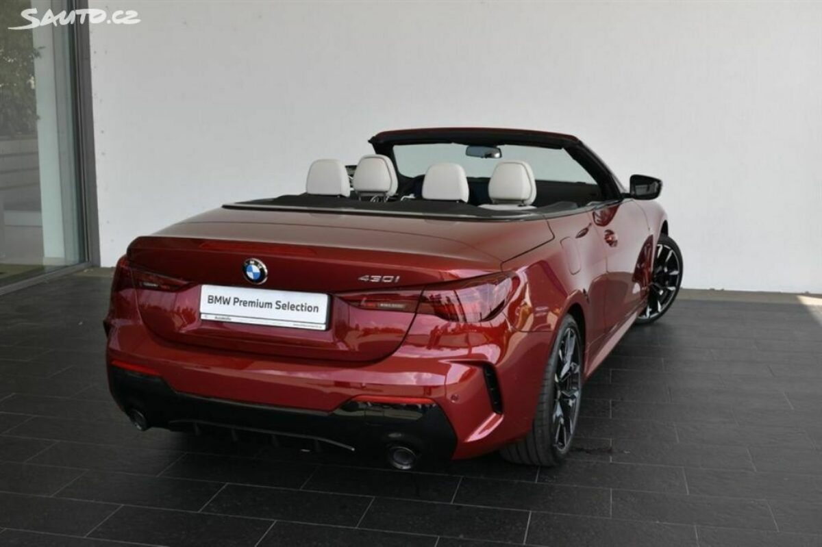 Fotografie vozu - klik pro zvětšení