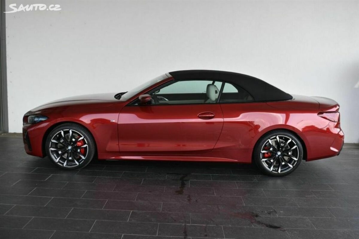 Fotografie vozu - klik pro zvětšení