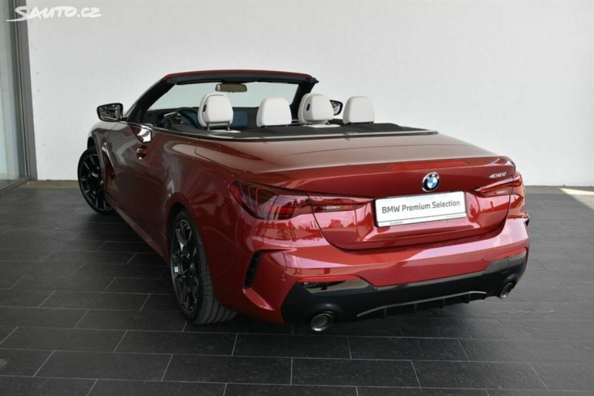 Fotografie vozu - klik pro zvětšení