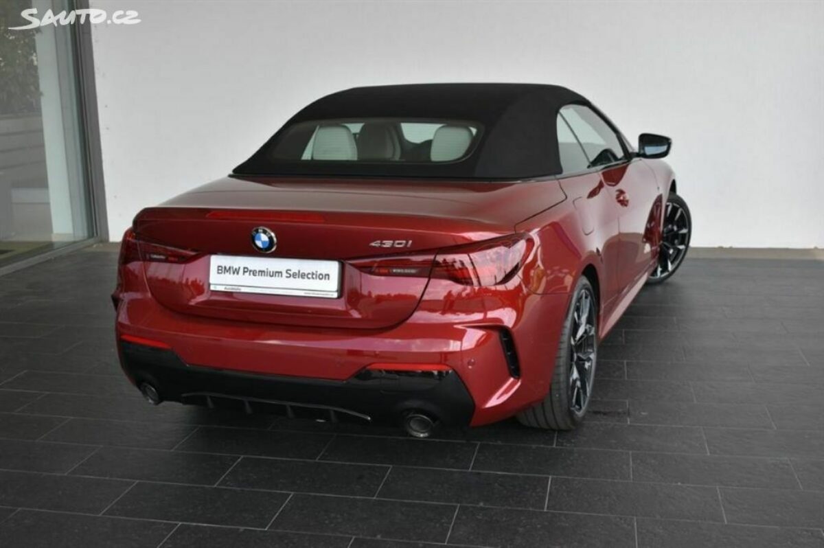 Fotografie vozu - klik pro zvětšení