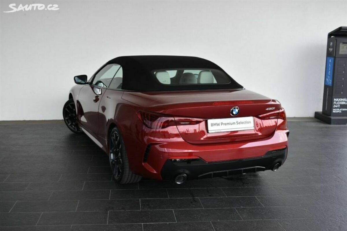 Fotografie vozu - klik pro zvětšení