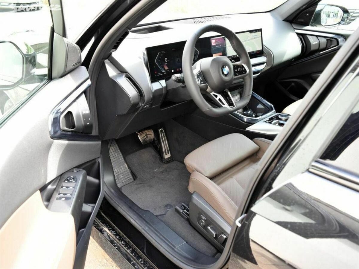 Fotografie vozu - klik pro zvětšení