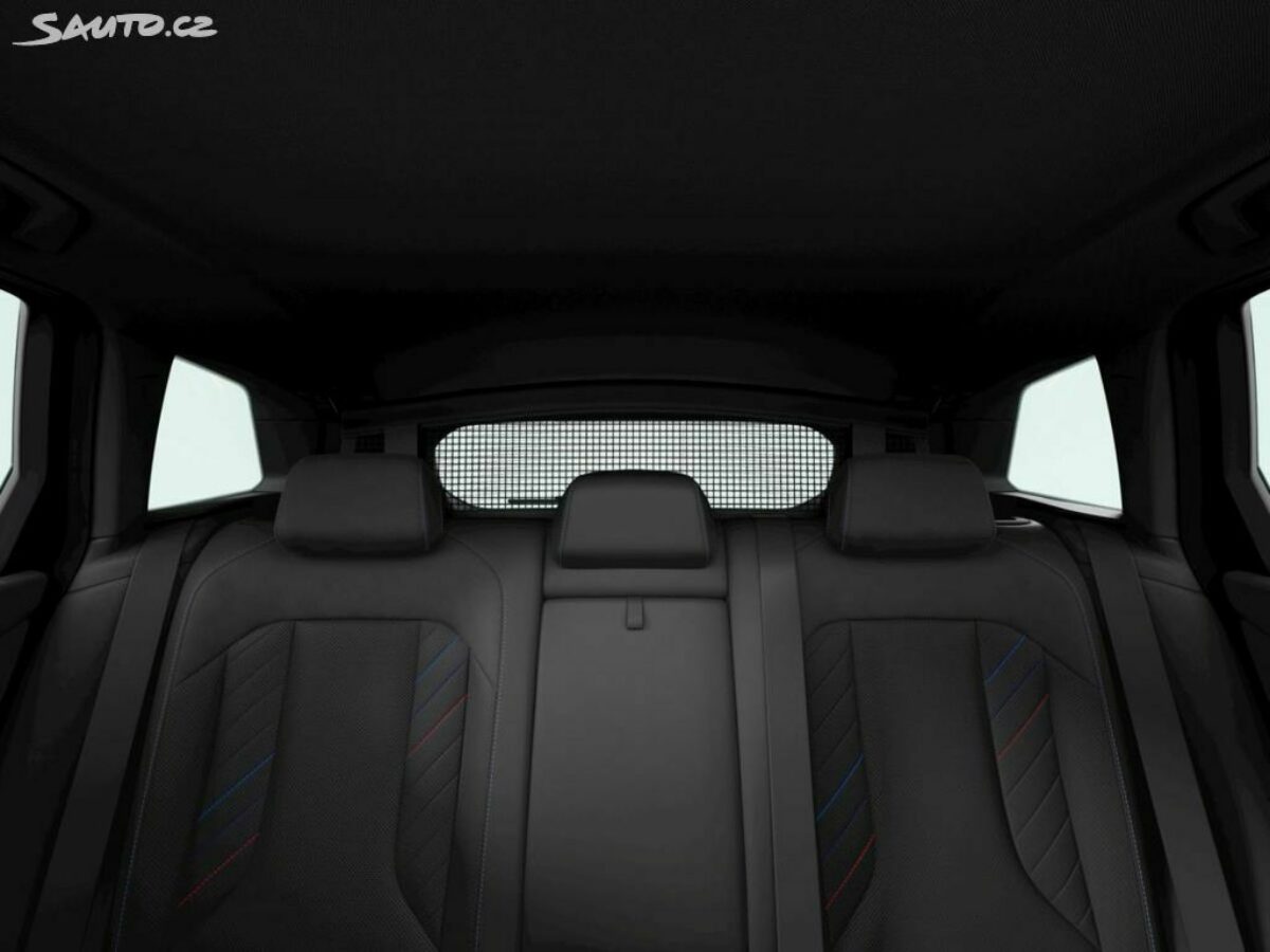 Fotografie vozu - klik pro zvětšení