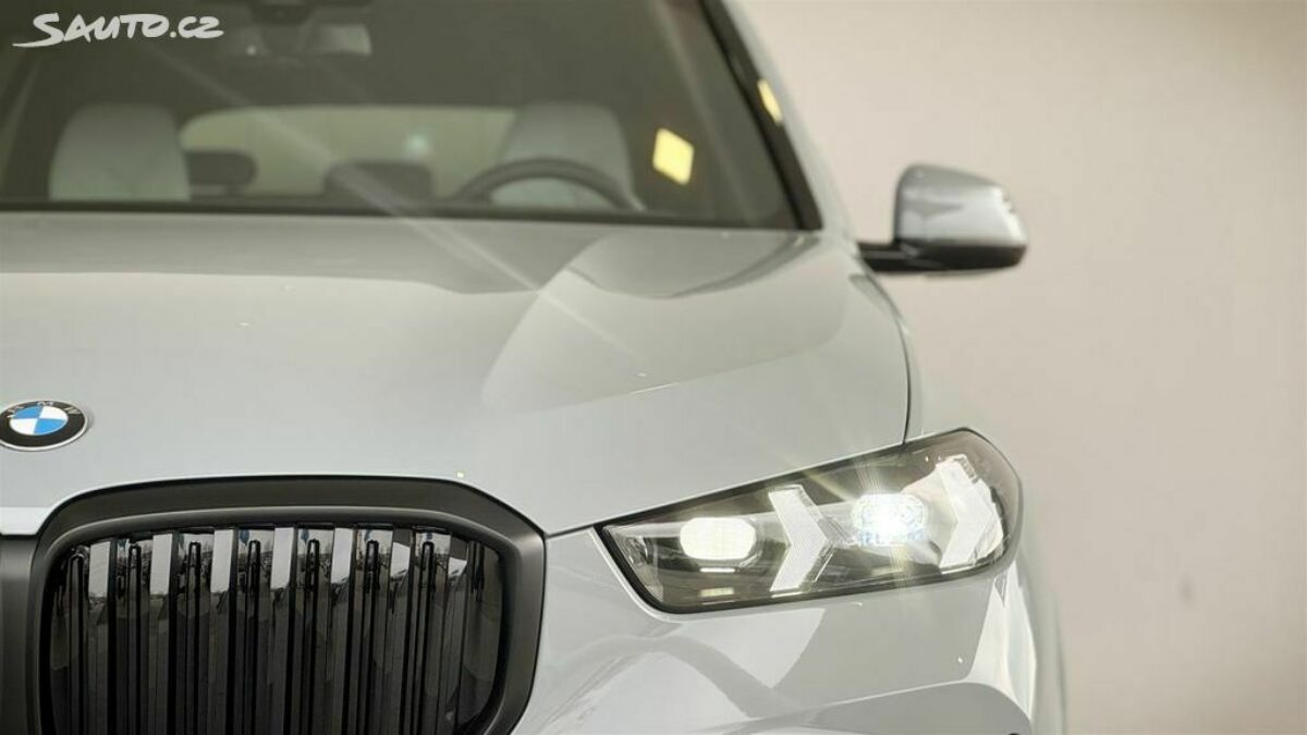 Fotografie vozu - klik pro zvětšení