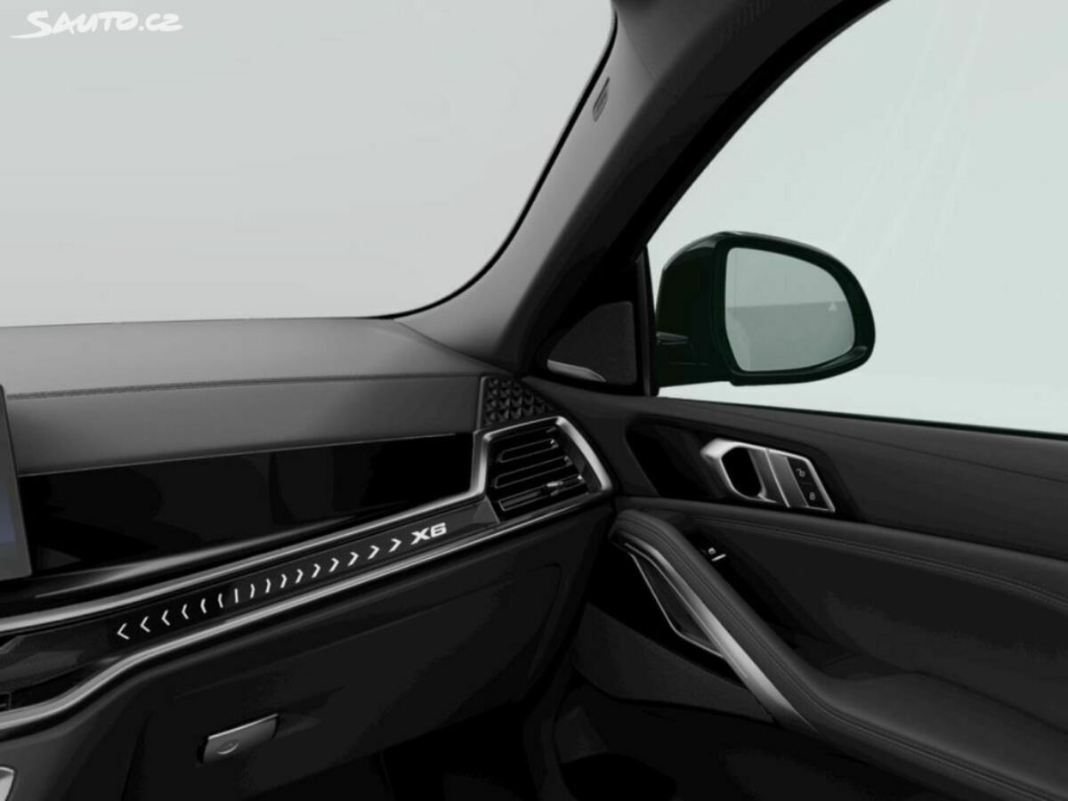 Fotografie vozu - klik pro zvětšení