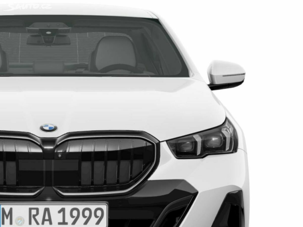 Fotografie vozu - klik pro zvětšení