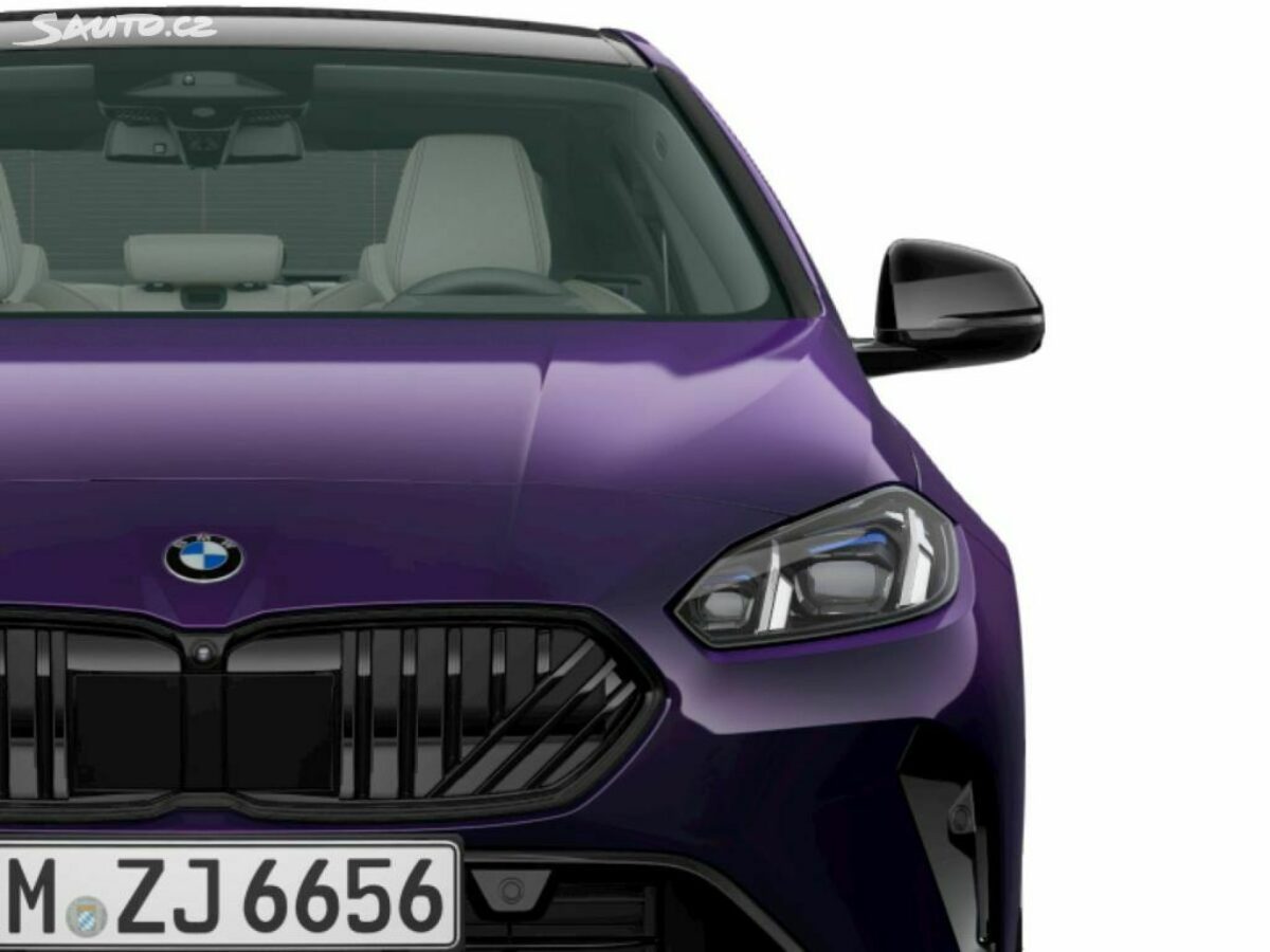 Fotografie vozu - klik pro zvětšení