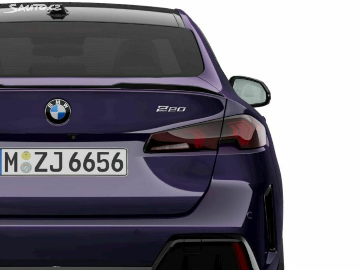 Fotografie vozu - klik pro zvětšení