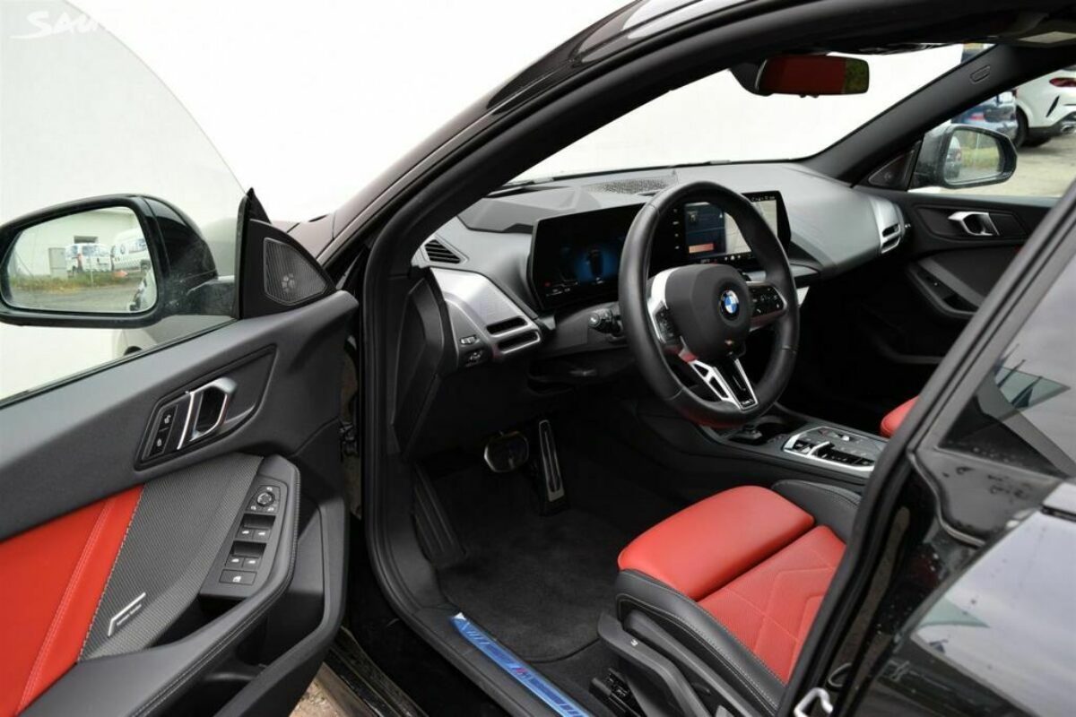 Fotografie vozu - klik pro zvětšení