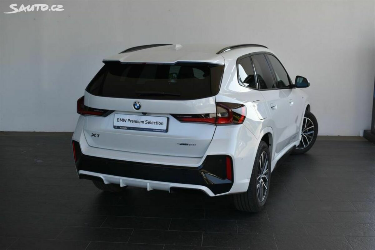 Fotografie vozu - klik pro zvětšení