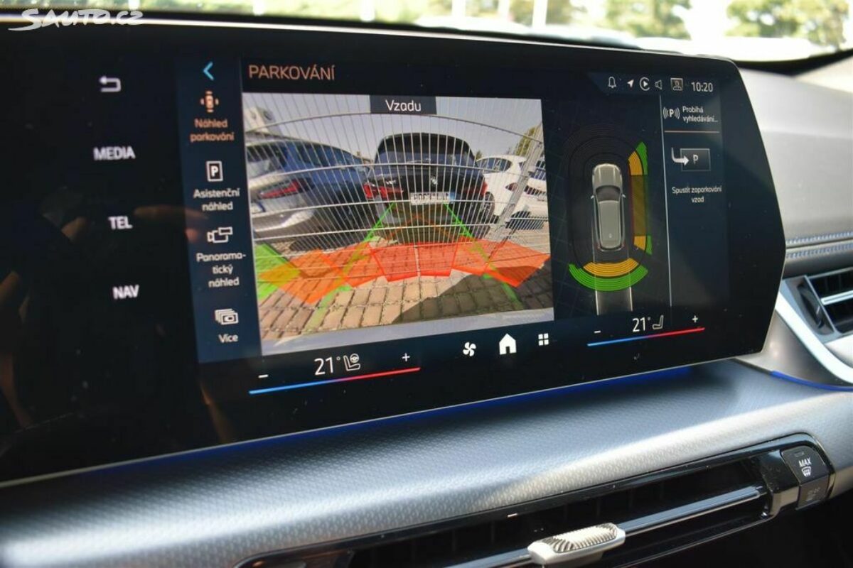 Fotografie vozu - klik pro zvětšení