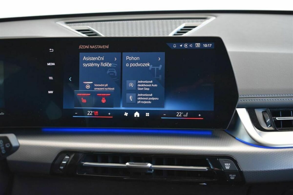 Fotografie vozu - klik pro zvětšení