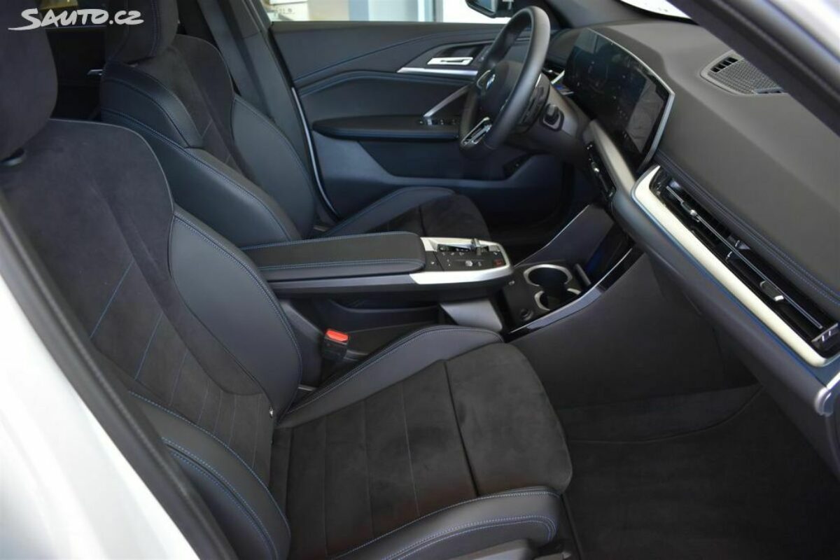 Fotografie vozu - klik pro zvětšení