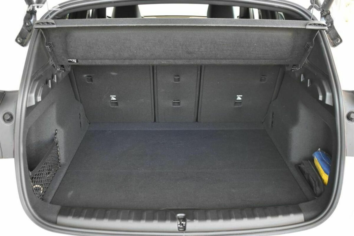 Fotografie vozu - klik pro zvětšení