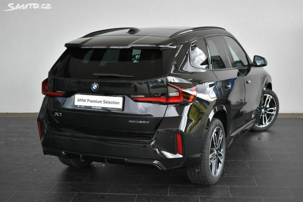 Fotografie vozu - klik pro zvětšení