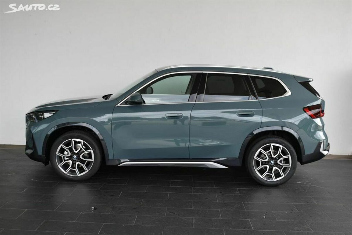 Fotografie vozu - klik pro zvětšení