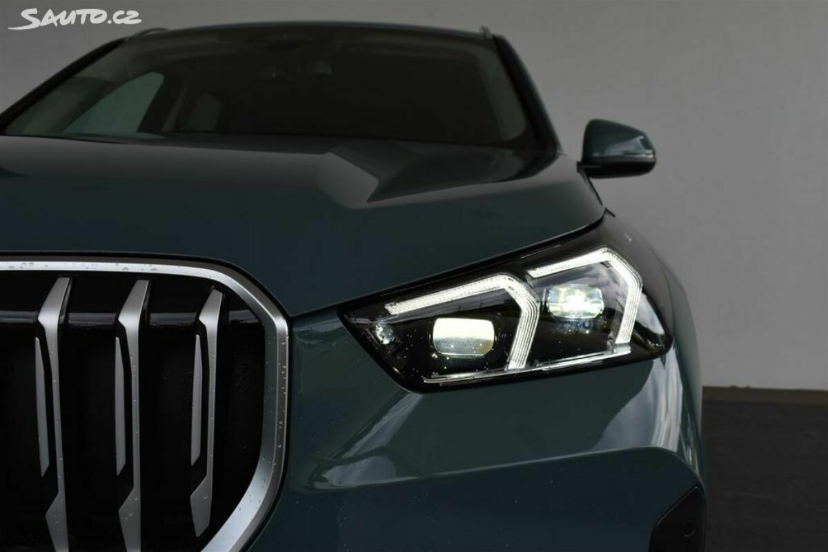 Fotografie vozu - klik pro zvětšení