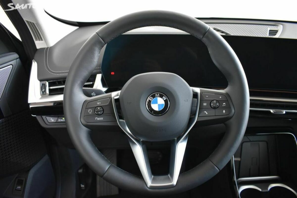 Fotografie vozu - klik pro zvětšení