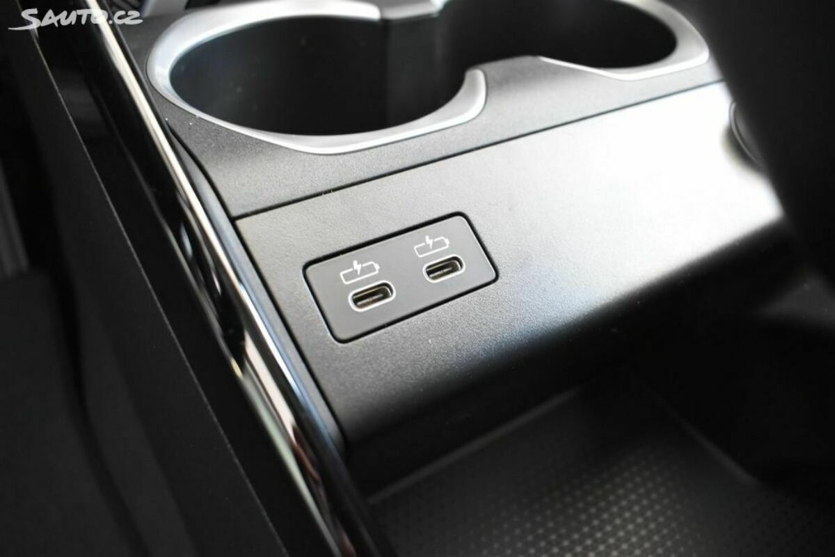 Fotografie vozu - klik pro zvětšení