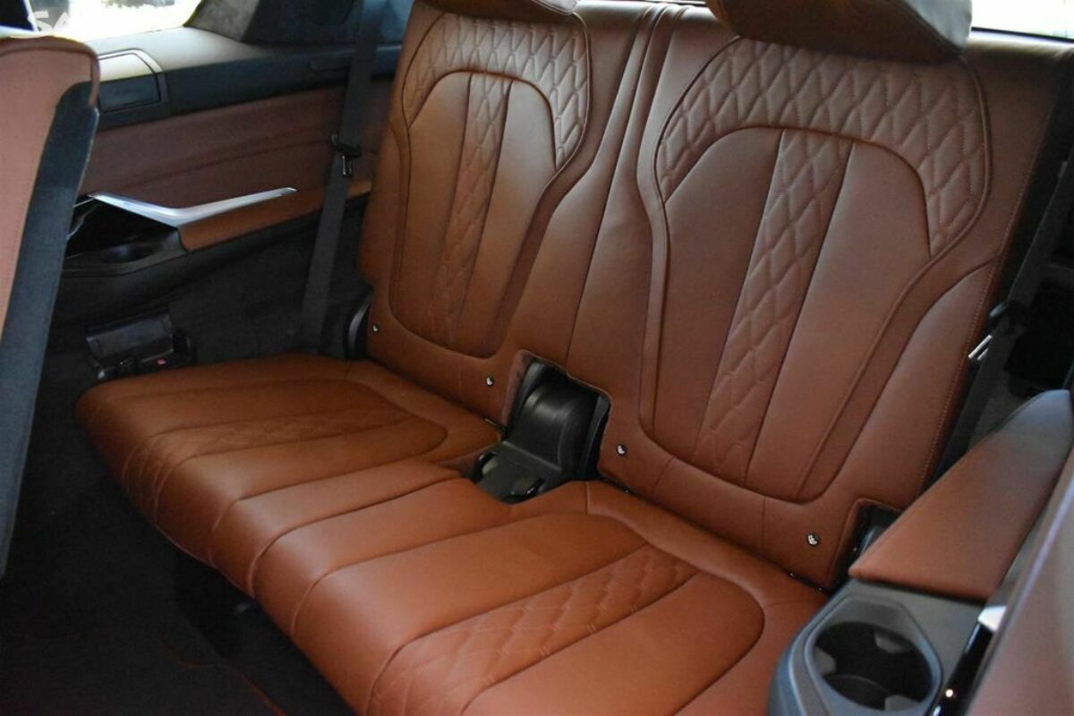 Fotografie vozu - klik pro zvětšení