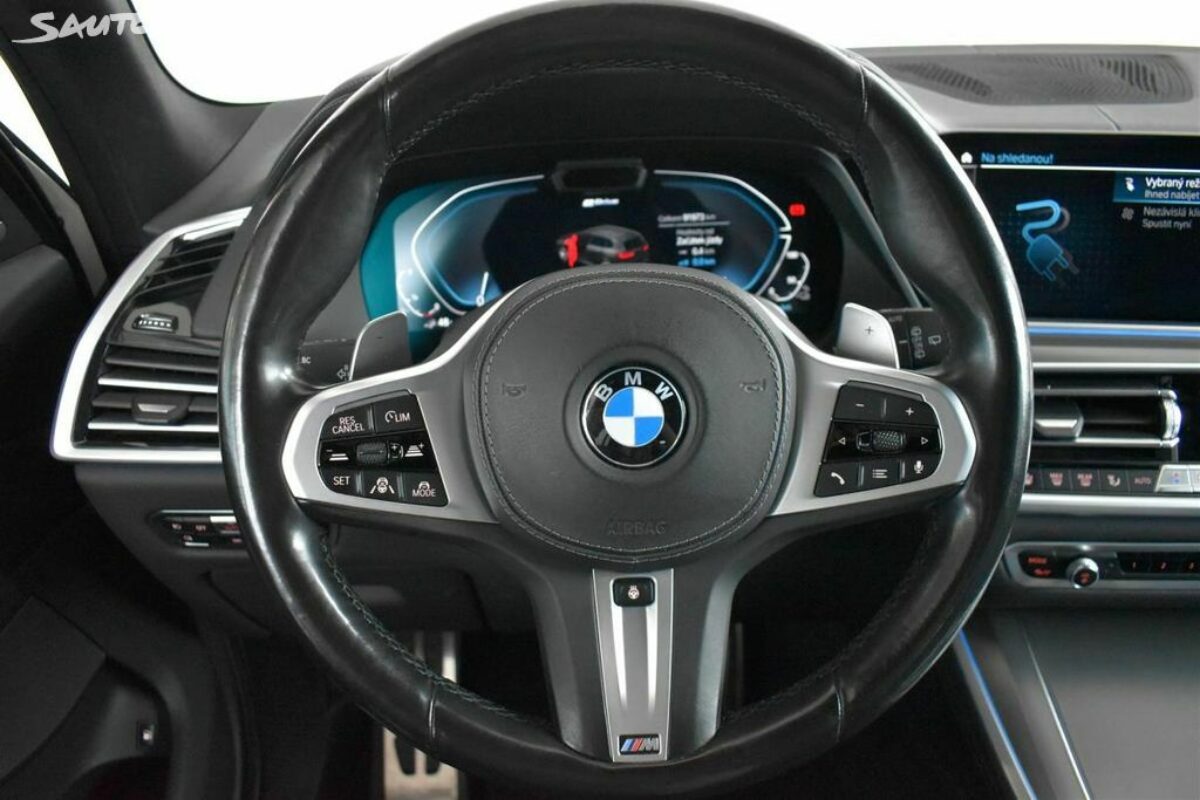 Fotografie vozu - klik pro zvětšení